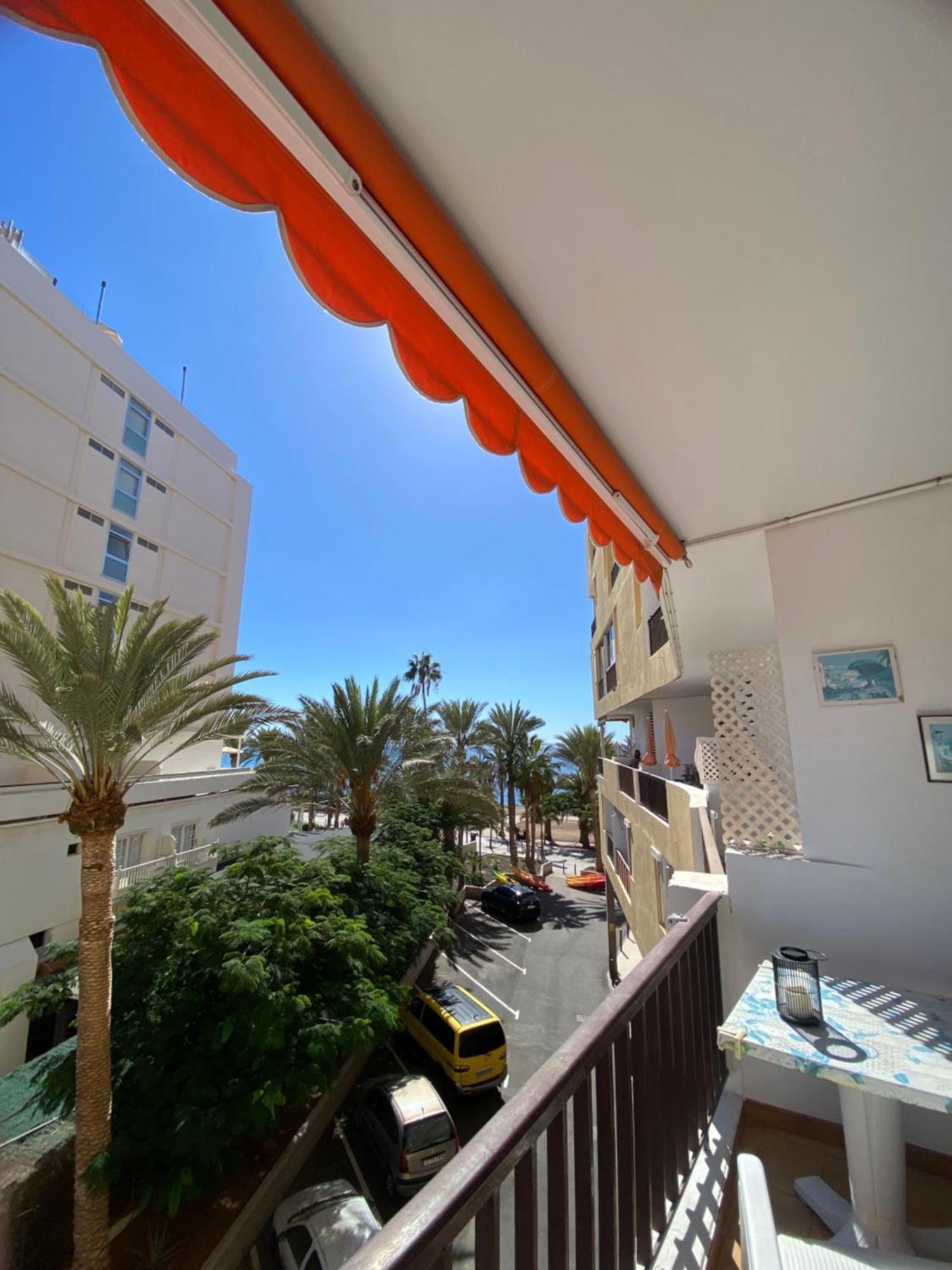 Apartamento En Los Cristianos Edificio Guayero Bagian luar foto